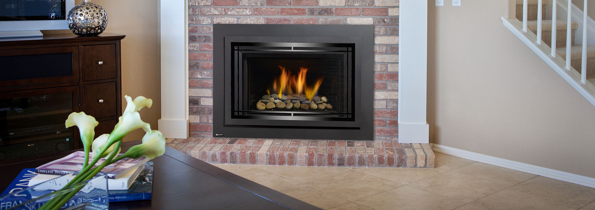 Hri4e Medium Gas Fireplace Insert Regency