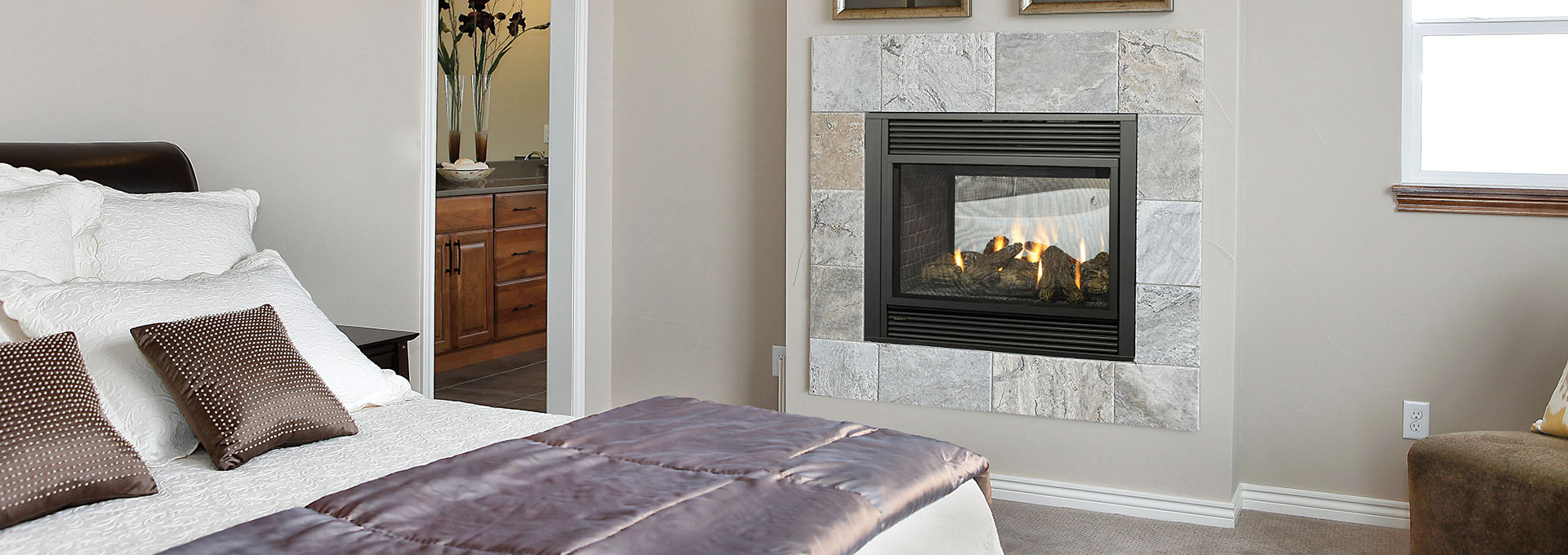 P121 See Through Gas Fireplace Regency