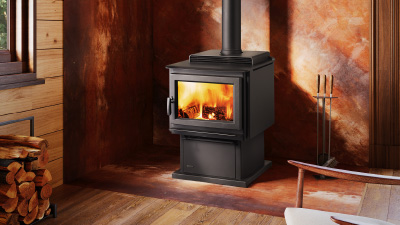Large Hybrid Catalytic wood stove meant for serious heating. The F3500 comes with an expansive viewing area and a door that opens a full 170 degrees. It can load up to 60lbs of 20" logs front to back or side to side.